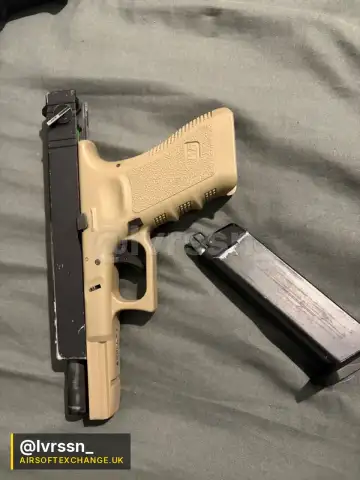 Airsoft GBB Glock 18C