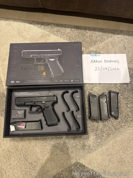 Tokyo Marui Glock 19