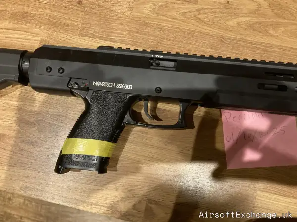 Norvitsch SSX-303 with mags