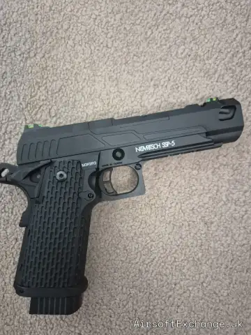 Novritsch ssp 5 gas blowback pistol with 3 magazines