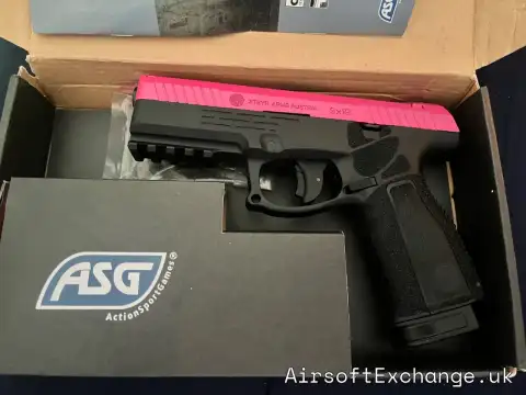 Steyr L9 A2 Two-Tone Bundle