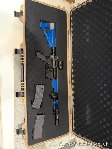 Tokyo Marui URG-1 11.5” MWS GBB, 4 Tokyo Marui MWS magazines, Sig Sauer red dot site.