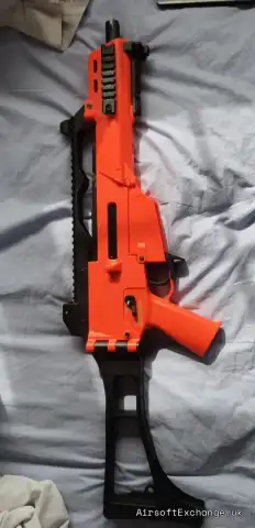 SRC AEG G36c W/ Two official magazines