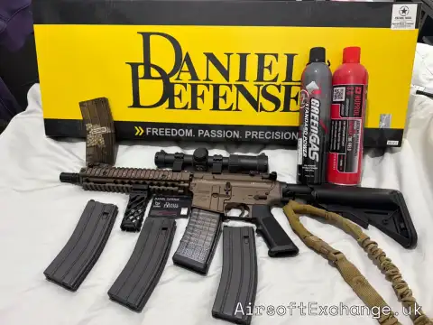 EMG/CYMA GBBR Daniel Defense M4 MK18