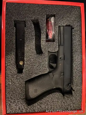 Raven EU18, GBB